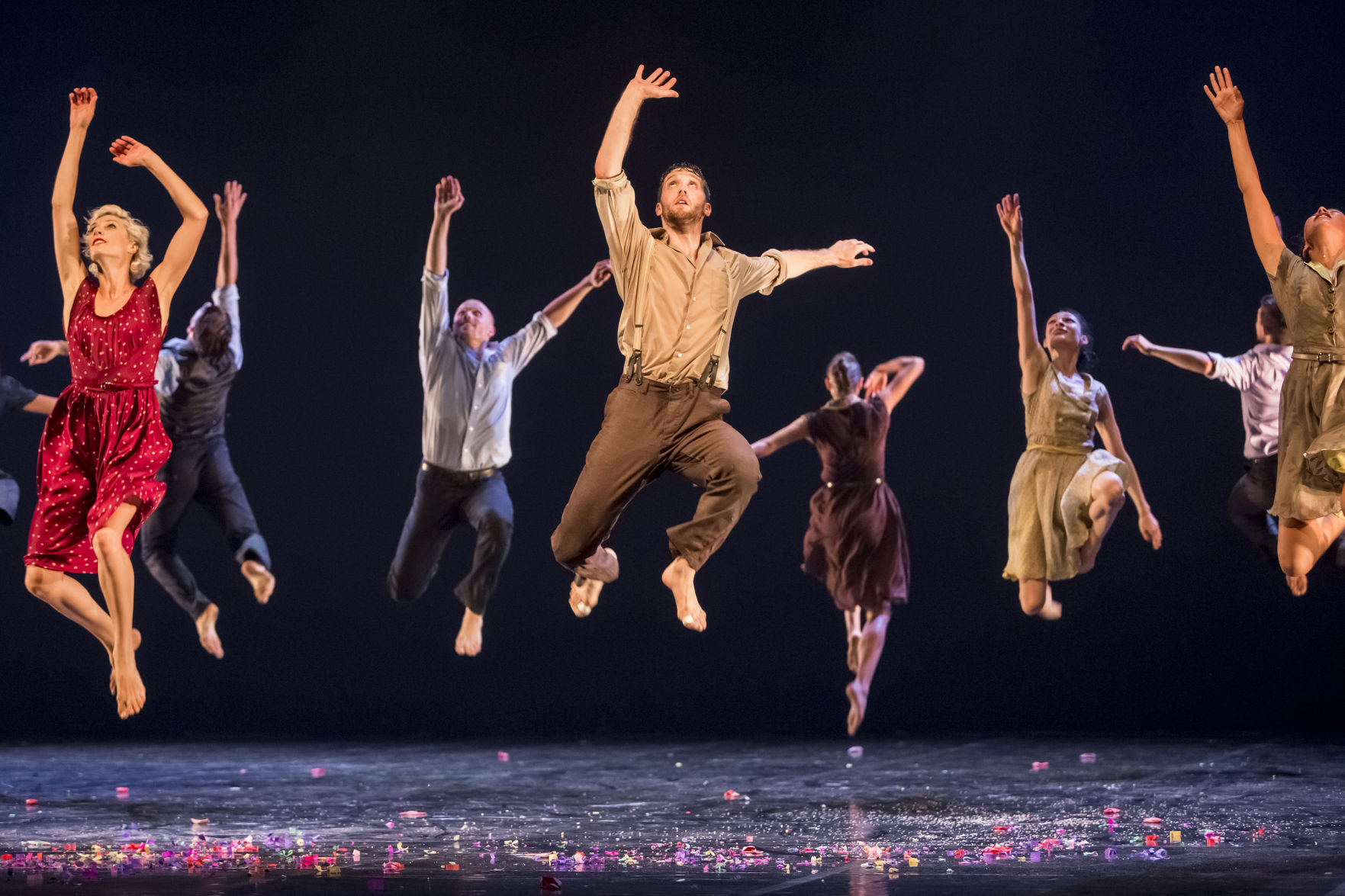 Les-Ballets-Jazz-de-Montreal.jpeg